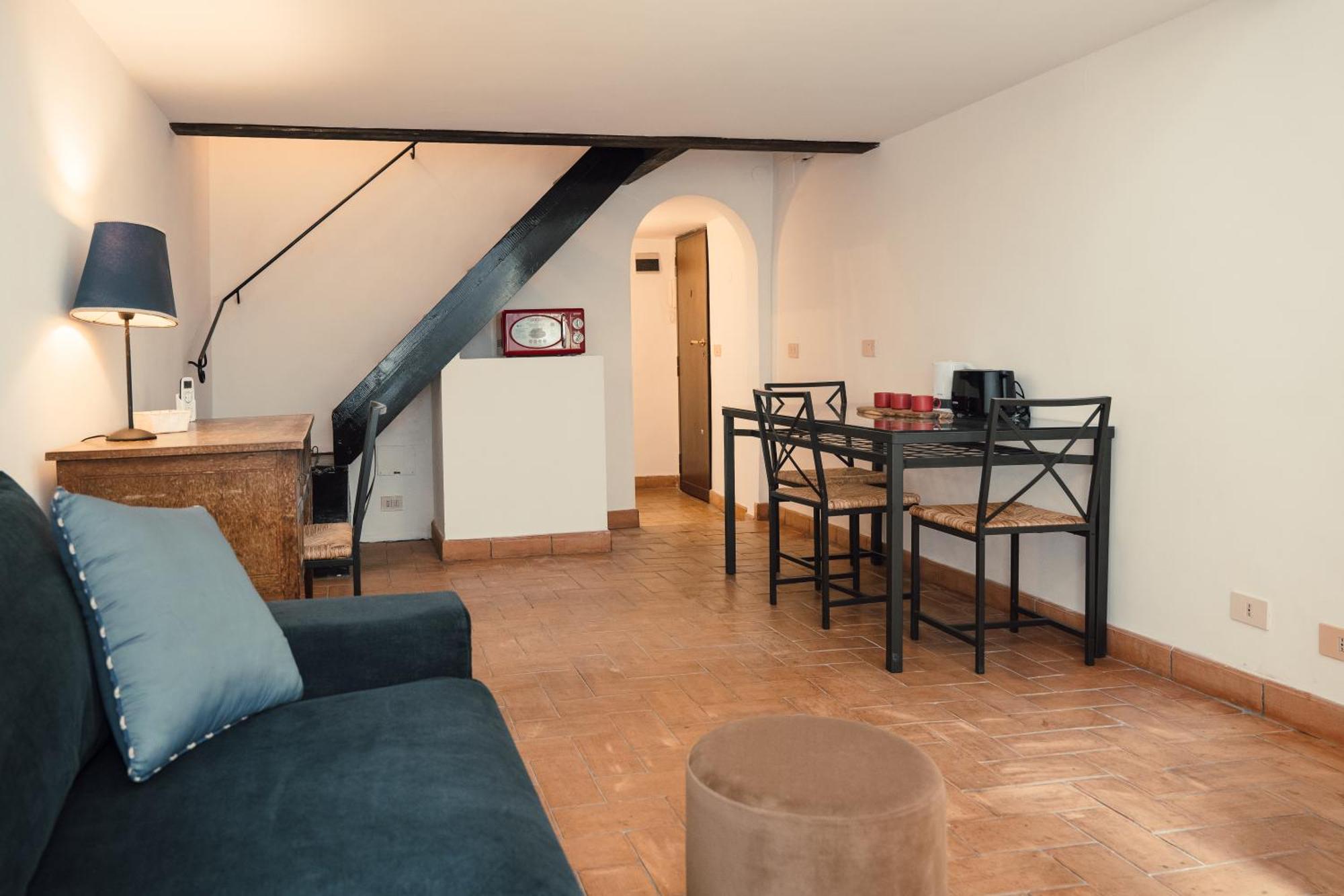 Appartamento Fiori Loft, A Historic In The Heart Of Roma